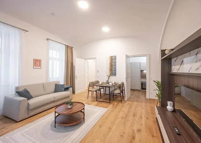 Appartamento 1 Bdr - Majestic, Right Near Vienna's Old